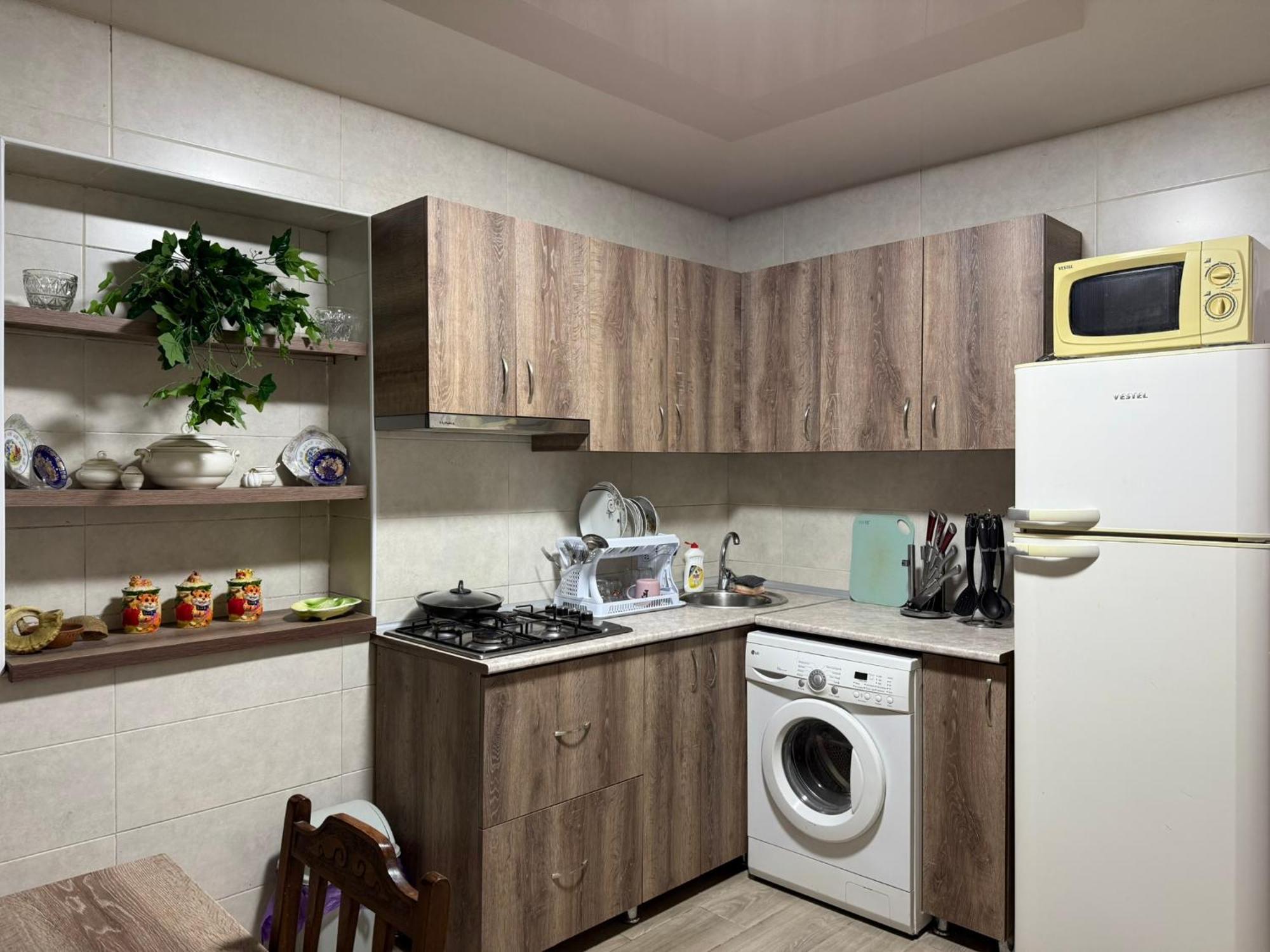 Guest House T&N Kutaisi Dış mekan fotoğraf
