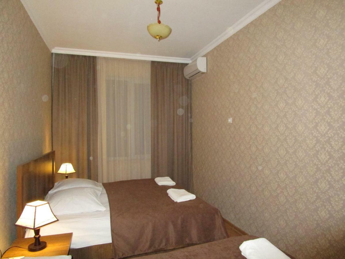 Guest House T&N Kutaisi Dış mekan fotoğraf