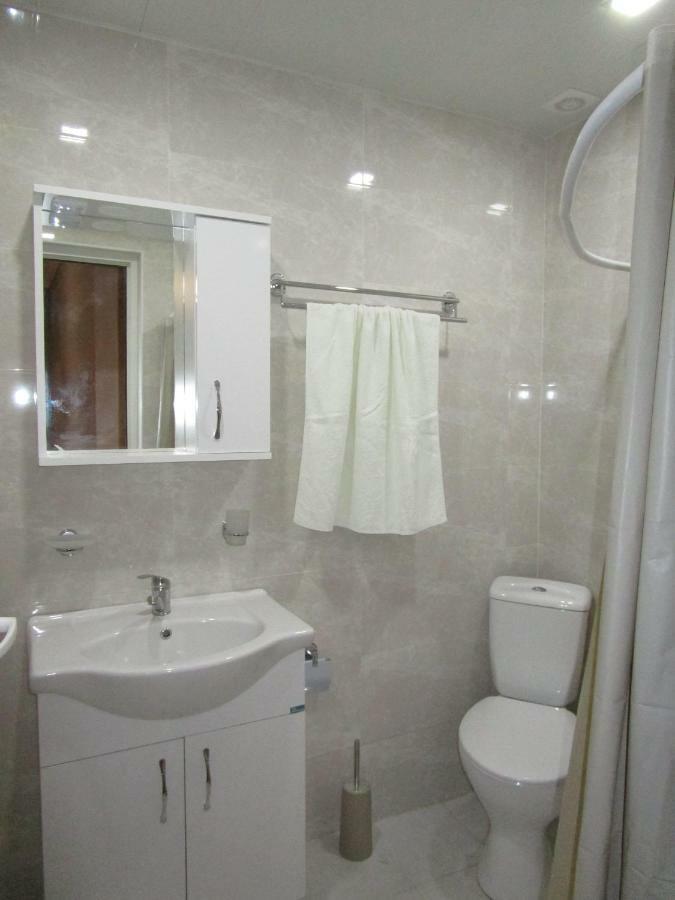 Guest House T&N Kutaisi Dış mekan fotoğraf